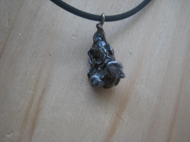 Meteroite Necklace helps emit a trusting energy 3850